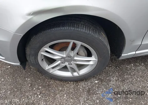 2013 Audi Q5 2.0T Premium from USA, damaged, VIN WA1LFAFP7DA006796